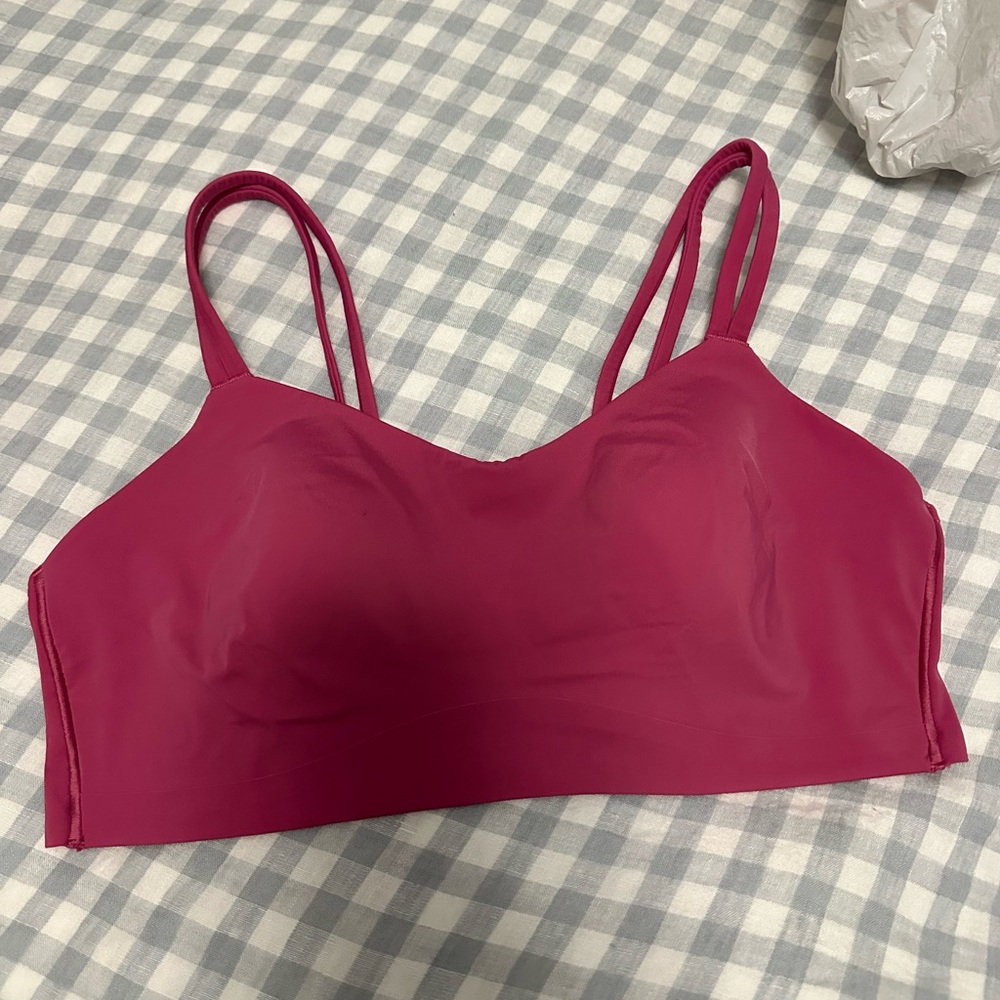 Fuchsia lululemon like a cloud bra